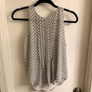 Black & White Patterned Blouse by Ann Taylor - XS